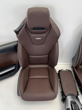Indlæs billede til gallerivisning Mercedes Benz AMG GT C W190 sæder