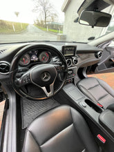 Indlæs billede til gallerivisning Mercedes CLA 220 d 2.2 aut. Diesel 2013 - Solgt.